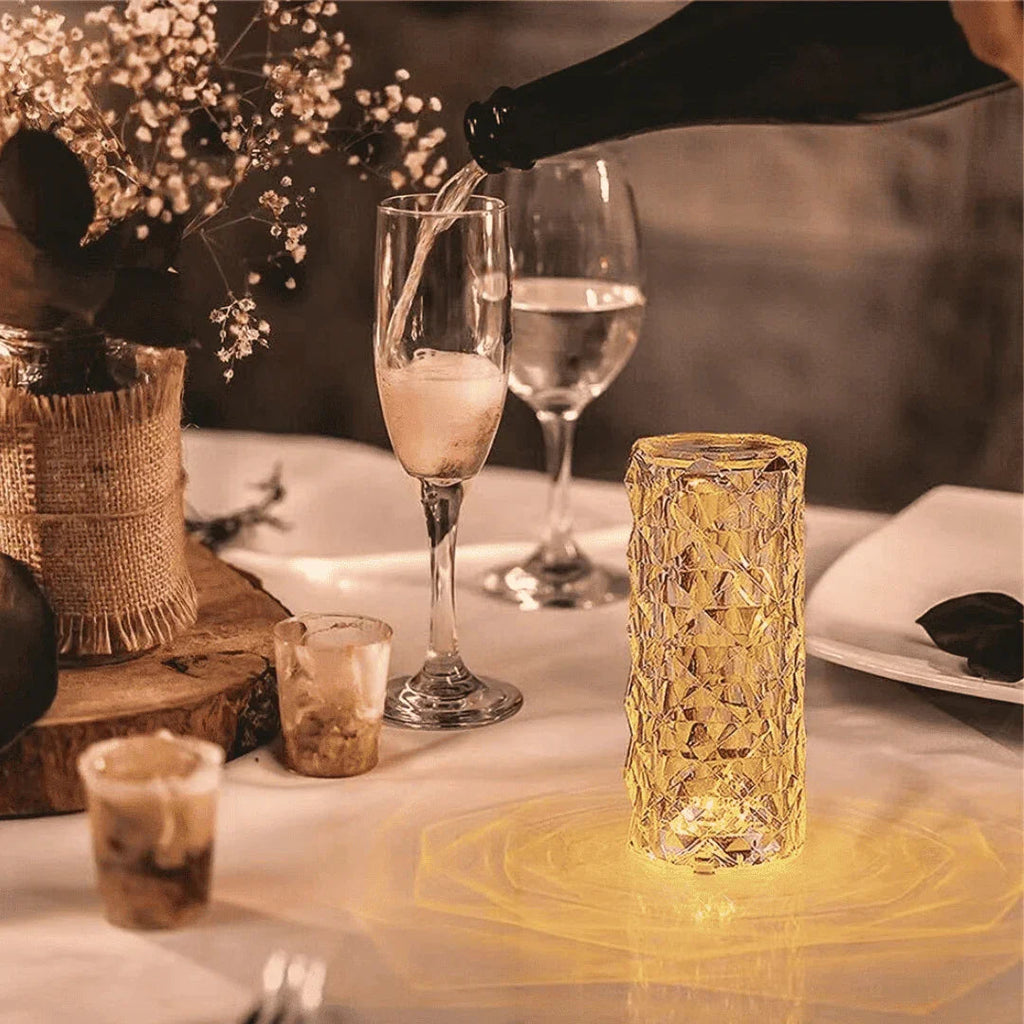 Luminária Cristal de Mesa LED com Controle Remoto